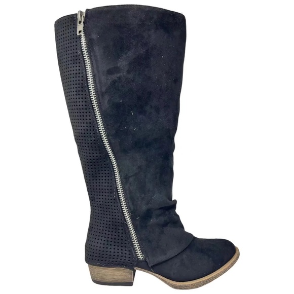 Very G Black Heeled Boots with Silver Zipper - Picture 1 of 1